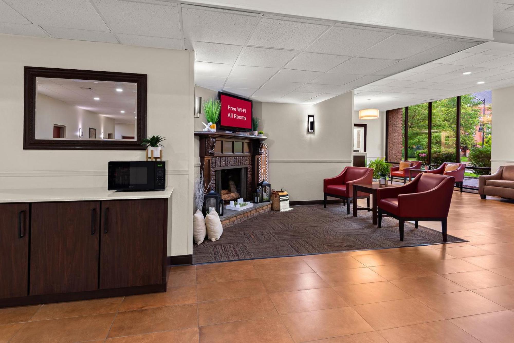 Red Roof Inn Norwich Dış mekan fotoğraf
