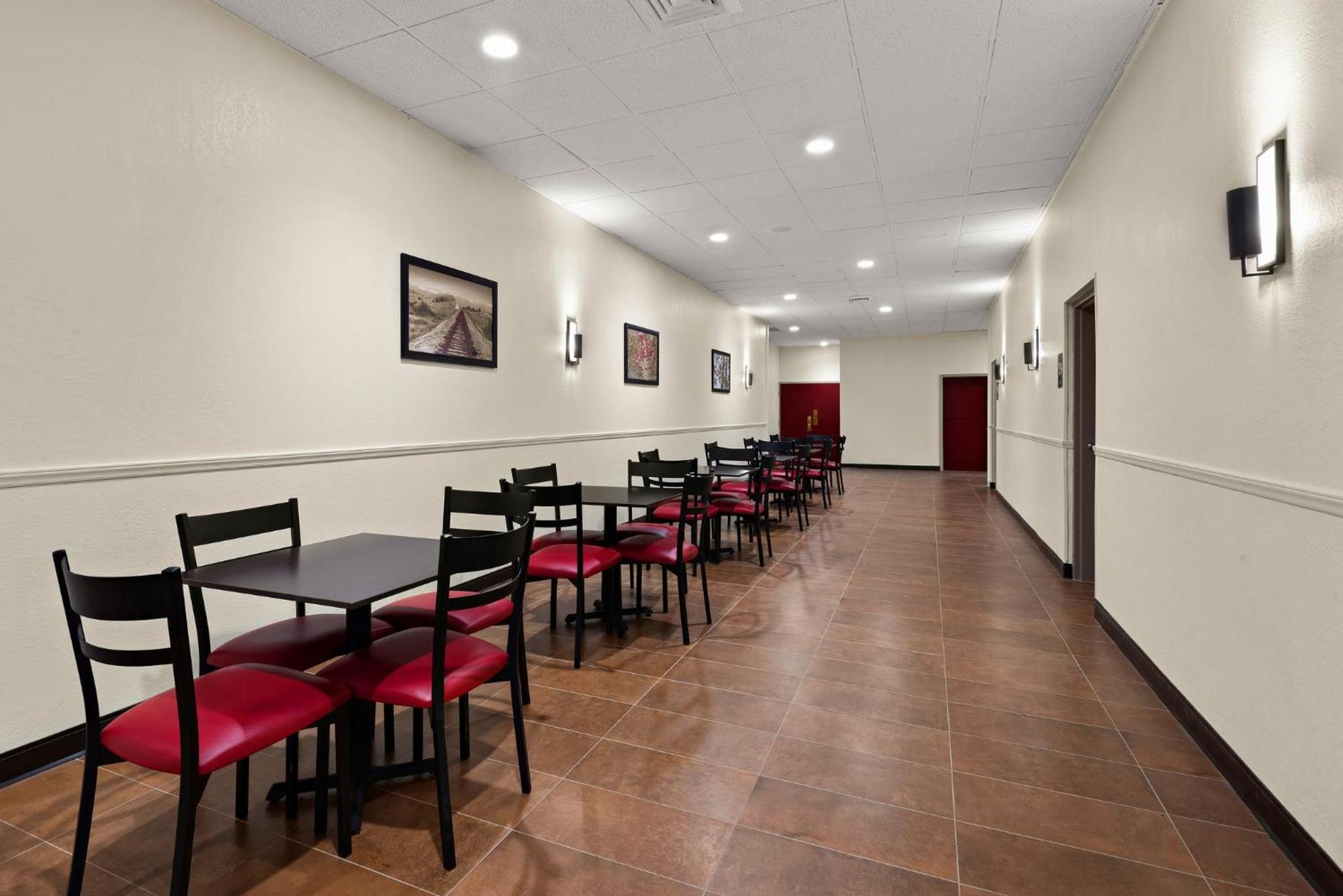 Red Roof Inn Norwich Dış mekan fotoğraf